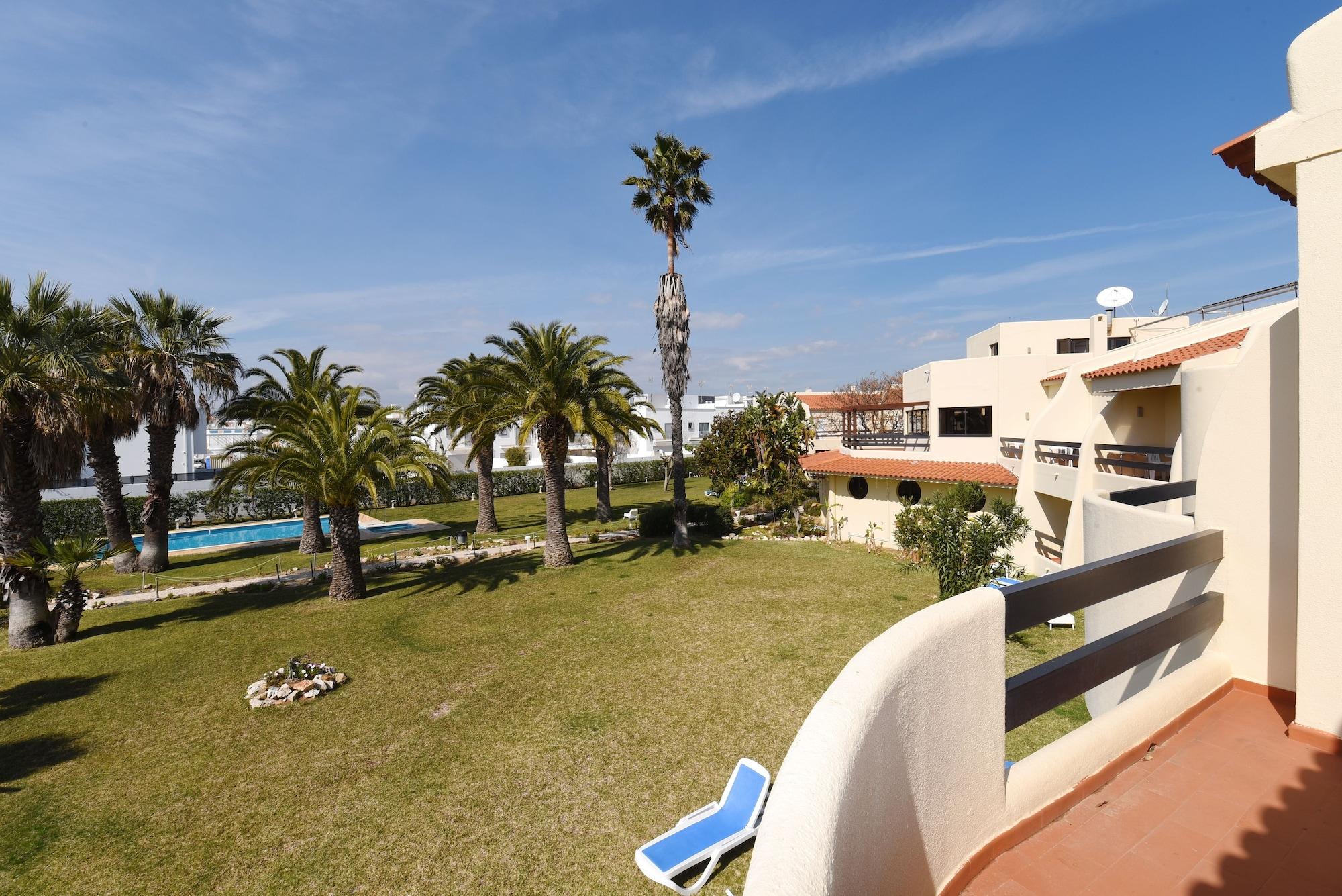 Hotel Da Lota - Beachfront Manta Rota