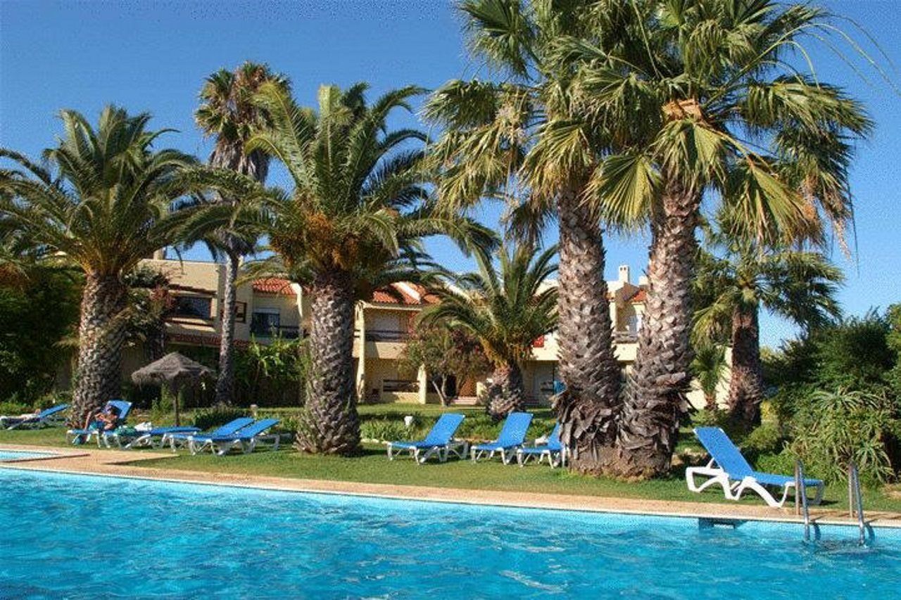 Da Lota - Beachfront Hotel 3*